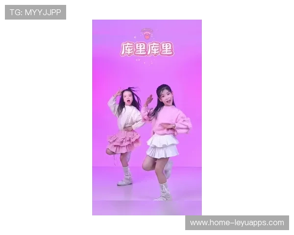 库里迷你跳舞挑战萌翻全网引爆青春热潮